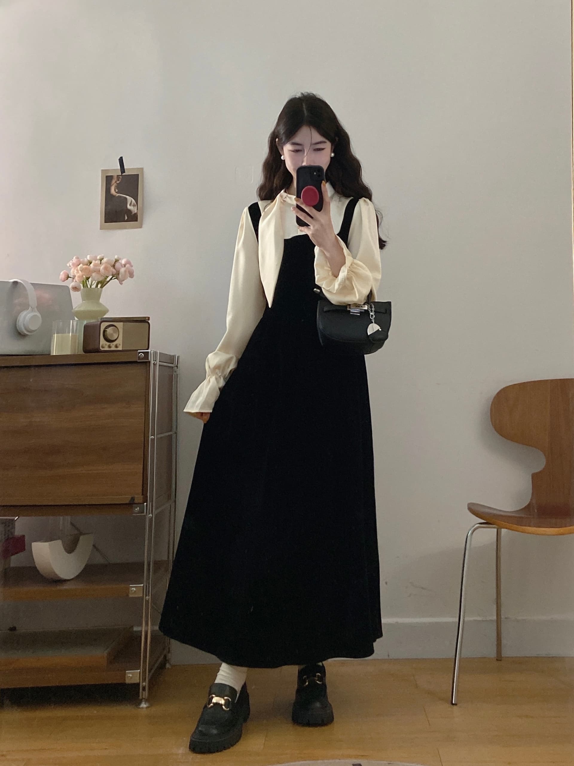 실사 빅 사이즈 여성 의류 2026 가을 새로운 마이크로 지방 mm 천 골드 센스 패치워크 벨벳 작은 검은 드레스 빅 사이즈 드레스