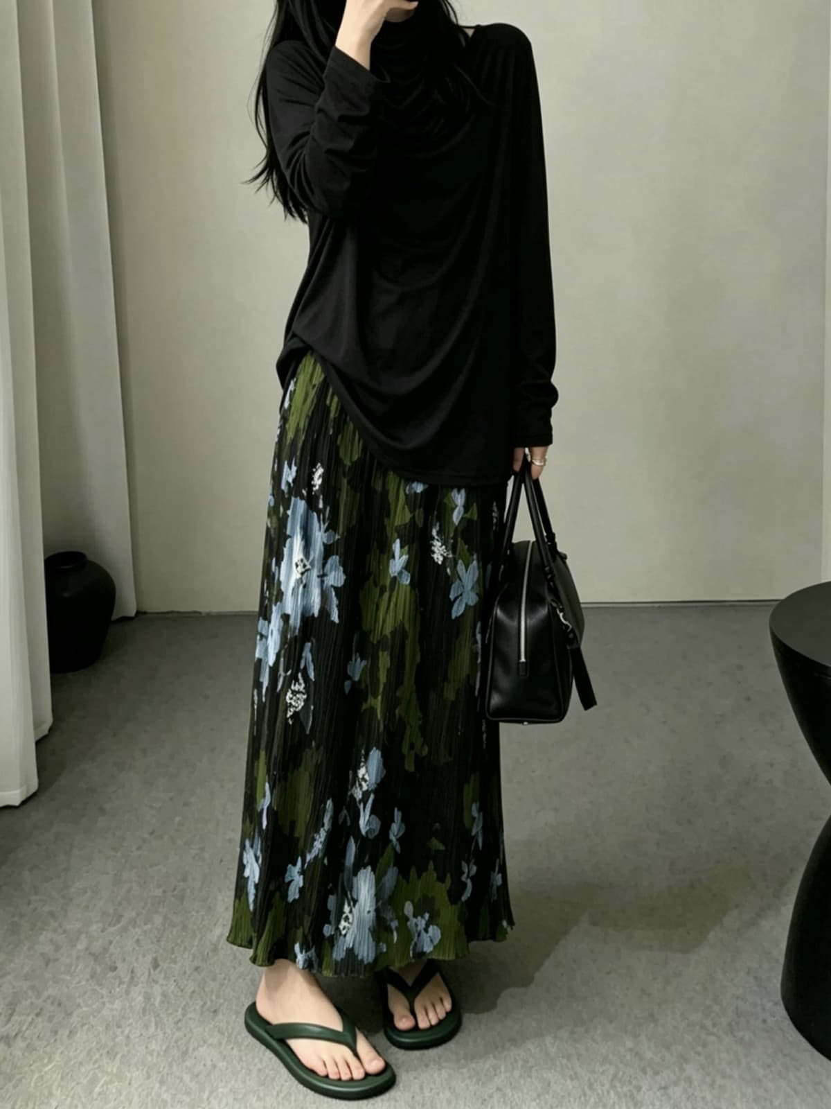 여름 새로운 한 부서 chic 느긋한 세 하우스 바람 꽃 플리츠 반신 스커트 홍콩 느낌 레트로 이후 트임 중간 길이 스커트 상세 이미지 8