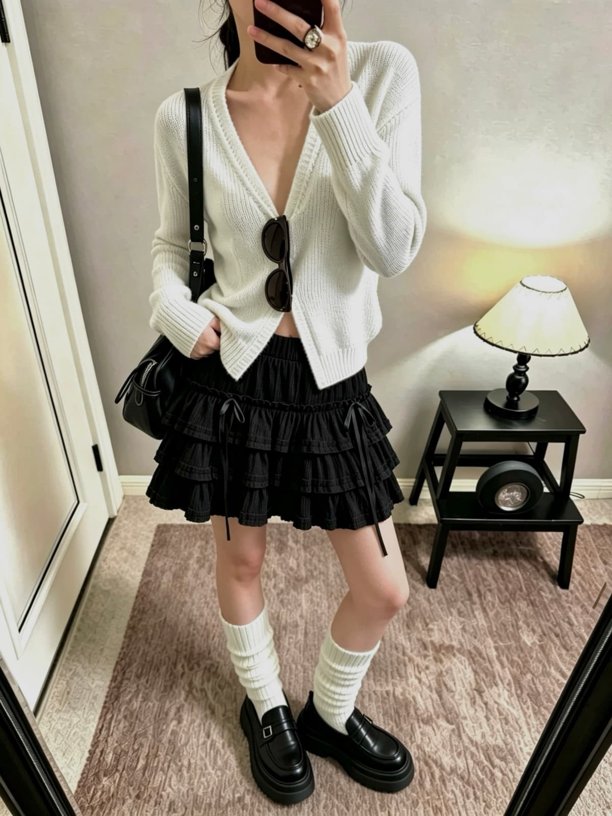 가을 새로운 2026 한국 스타일 연령 감소 프릴 반신 스커트 달콤함 나비 매듭 케이크 드레스 다용도 한 마디 미니 스커트 이미지 2