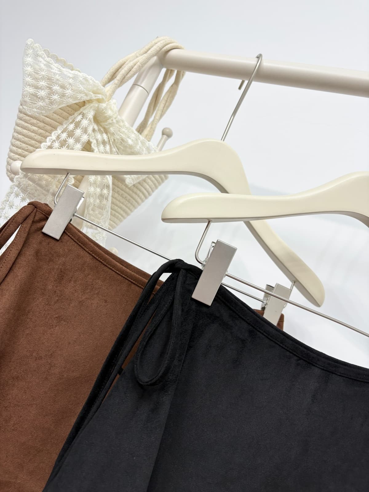 실사 가을 새로운 한 부서 다용도 한 마디 반신 스커트 달콤함 디자인 센스 나비 넥타이 스웨이드 원단 미니 스커트 상세 이미지 11