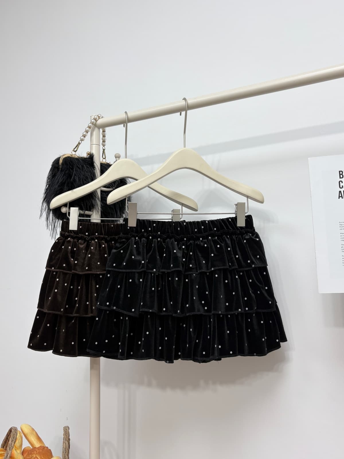 실사 가을 새로운 한 부서 chic 도트 무늬 벨벳 반신 스커트 다용도 슬림해 보이는 한 마디 미니 스커트 연령 감소 케이크 드레스 상세 이미지 7