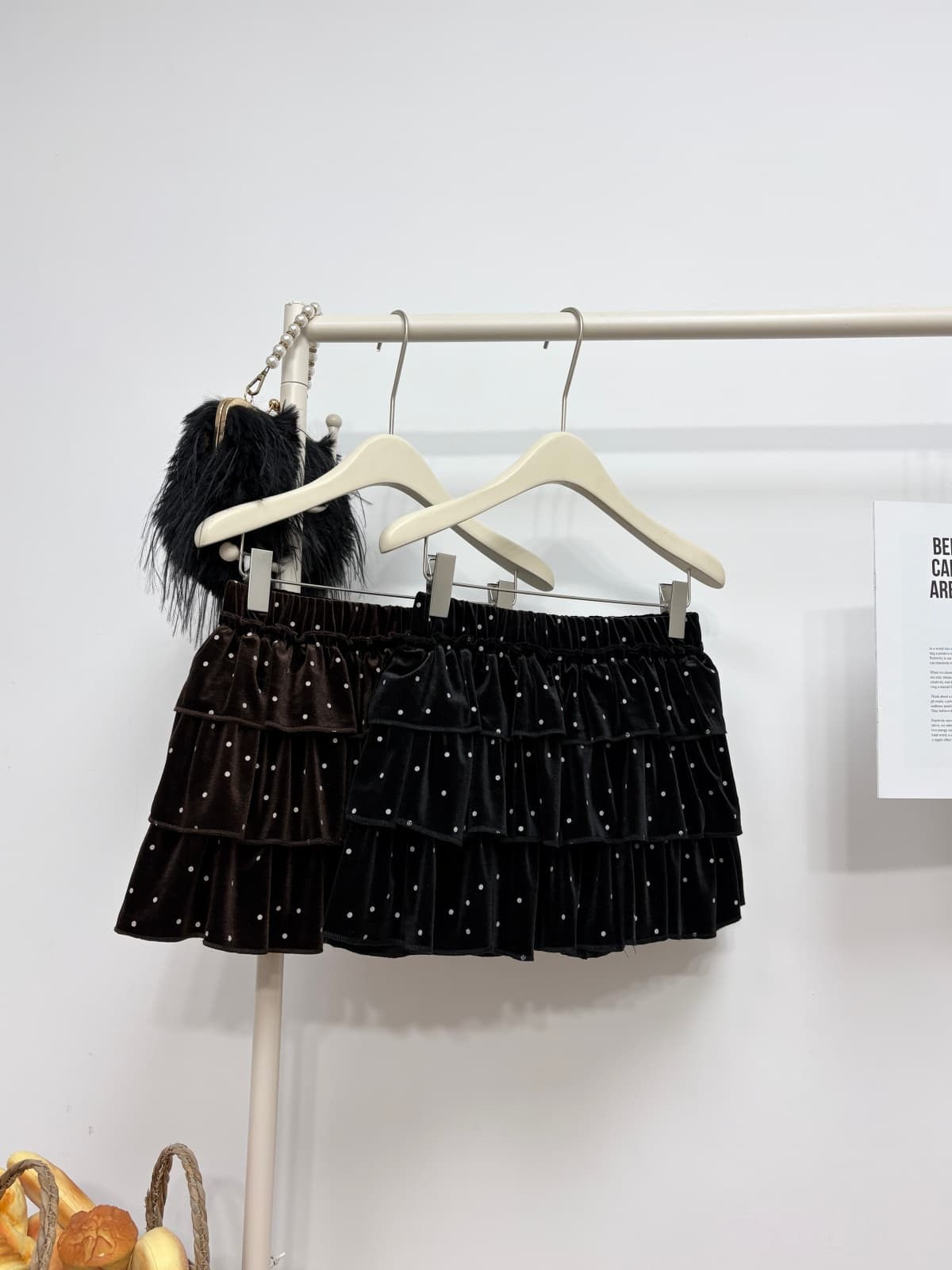실사 가을 새로운 한 부서 chic 도트 무늬 벨벳 반신 스커트 다용도 슬림해 보이는 한 마디 미니 스커트 연령 감소 케이크 드레스 상세 이미지 11