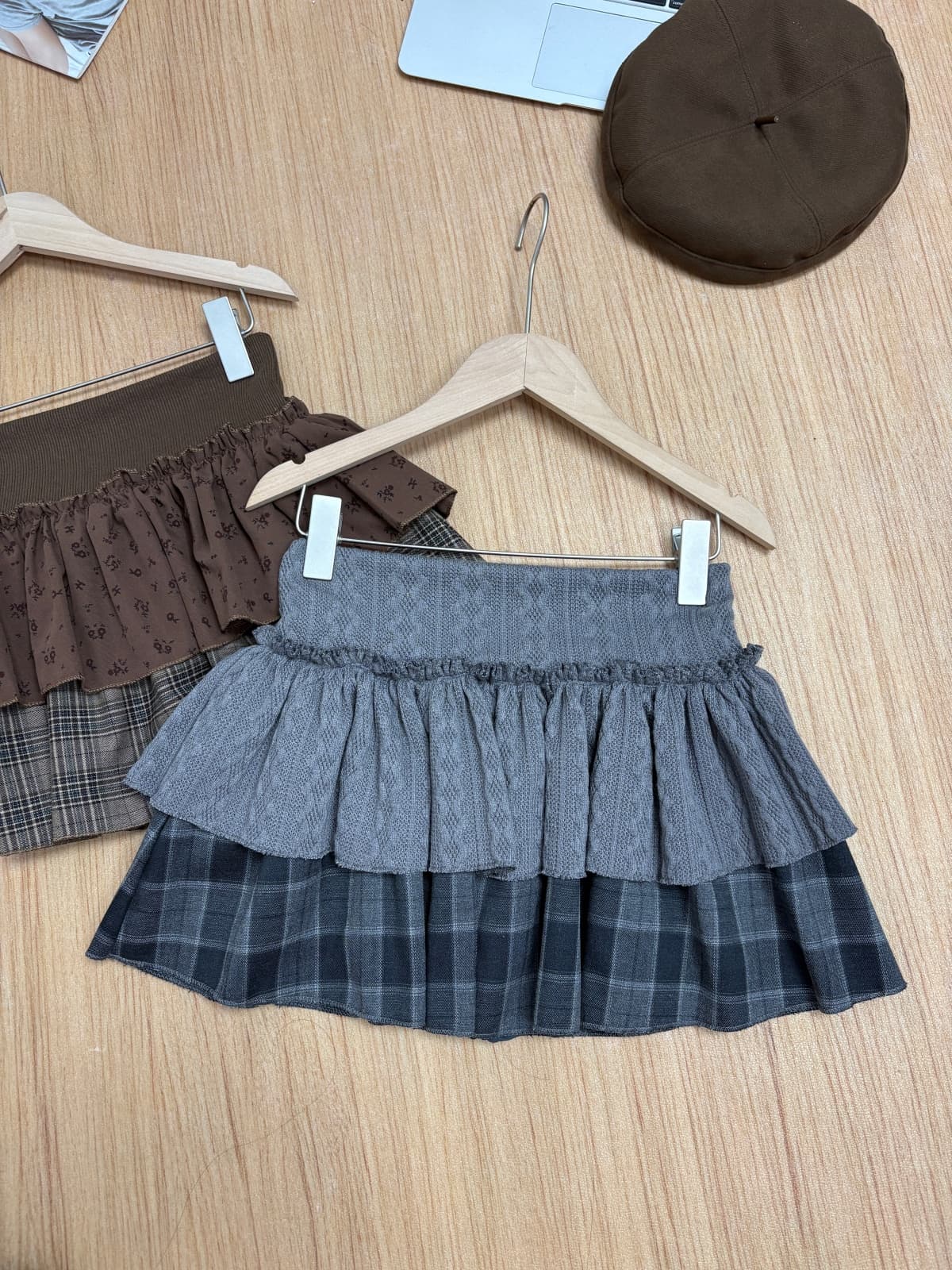 실사 가을 새로운 한 부서 달콤함 연령 감소 반신 스커트 꽃무늬 체크무늬 패치워크 케이크 드레스 인터넷 유명인 한 마디 미니 스커트 상세 이미지 3