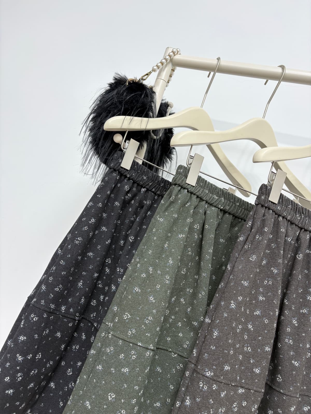 실사 가을 새로운 한 부서 chic 꽃무늬 반신 스커트 다용도 슬림해 보이는 허리밴드 캐주얼 한 마디 꽃밭 중간 스커트 상세 이미지 10
