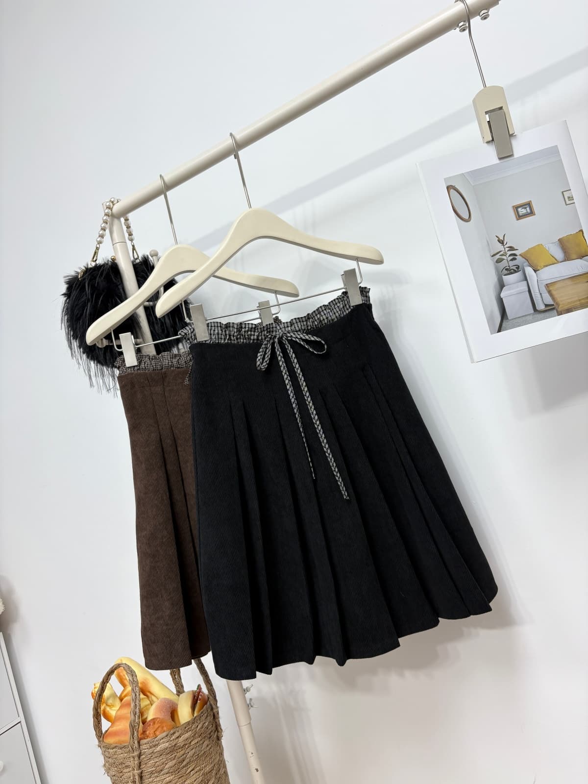 실사 가을 새로운 한 부서 연령 감소 코듀로이 반신 스커트 체크무늬 패치워크 꽃밭 하이웨이스트 레이스업 플리츠 중간 스커트 상세 이미지 2