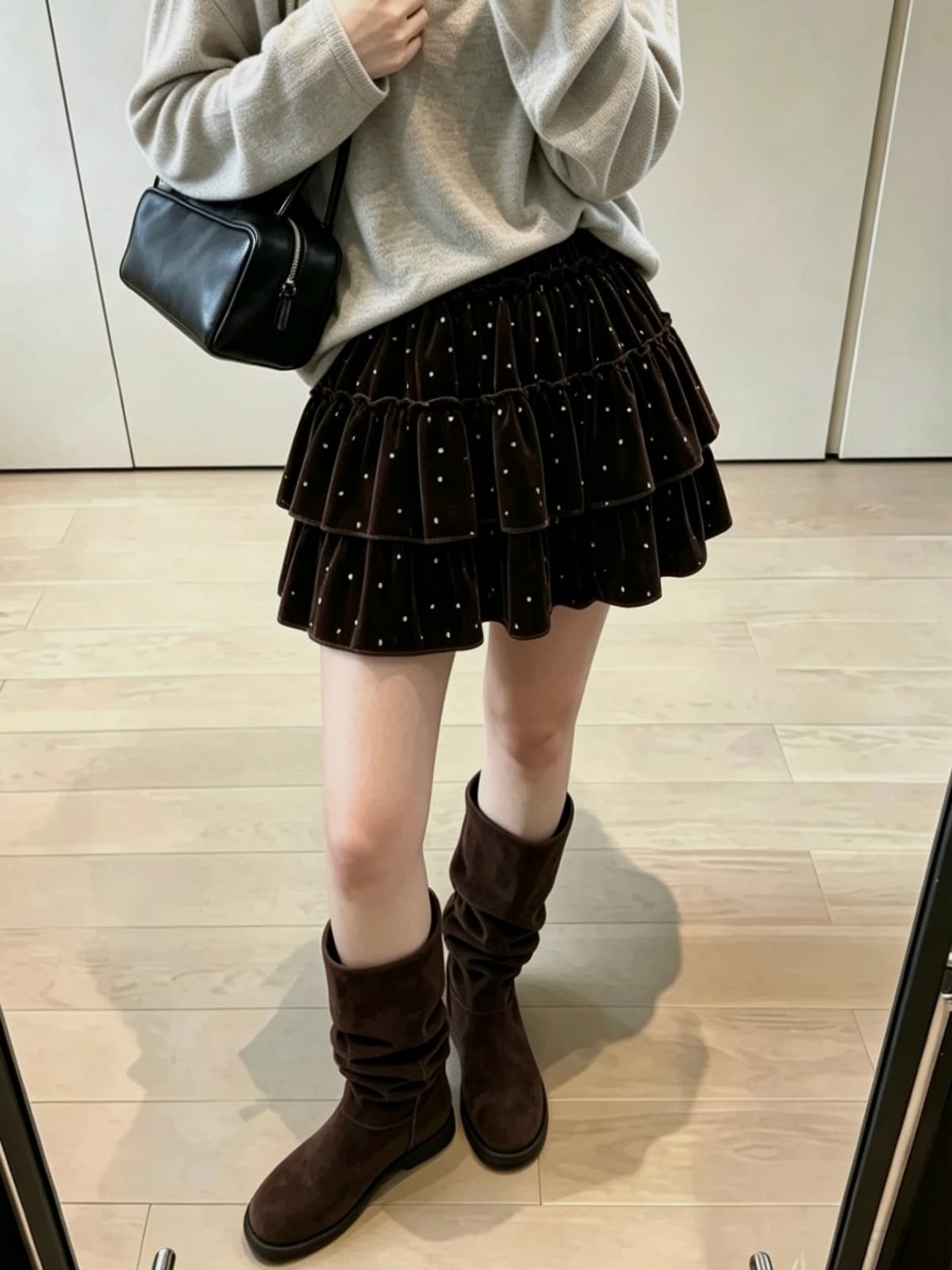 가을 새로운 한 부서 chic 도트 무늬 벨벳 반신 스커트 다용도 슬림해 보이는 한 마디 미니 스커트 연령 감소 퍼프 케이크 드레스