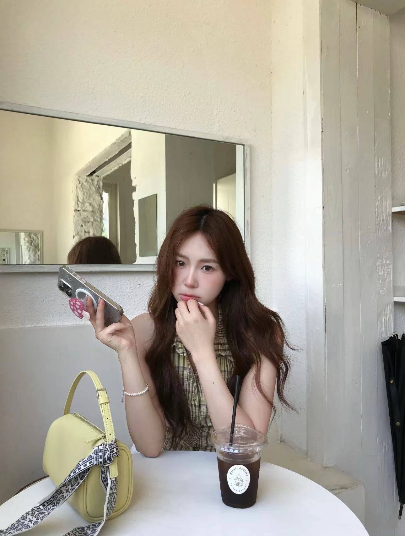 실사 정가 체크무늬 행침 목 작은 셔츠 백리스 민소매 셔츠 맨위 여성 여름 새로운 상세 이미지 3