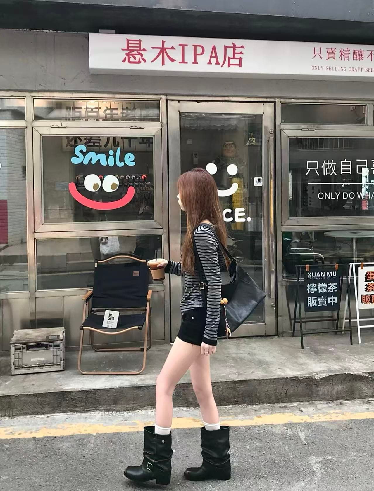 실사 정가 한 부서 페이크 레이어드 행침 목 스트라이프 만나는 주간 실크 몸매 가꾸기 긴팔 티셔츠 여성 가을 상세 이미지 6
