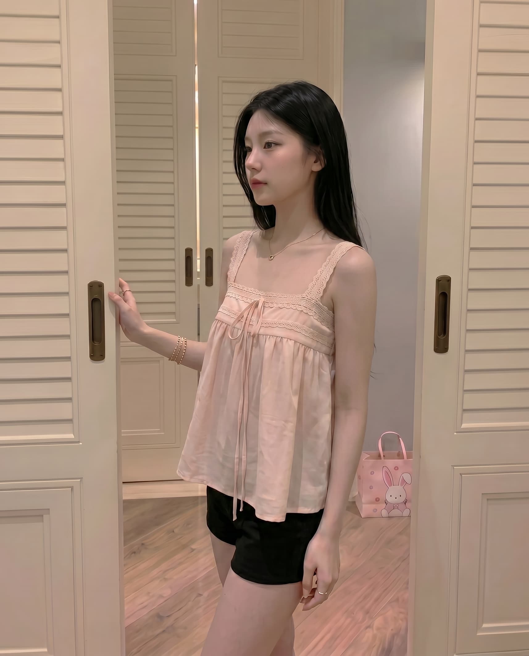 실사 정가 부드러운 바람 작은 대중 연령 감소 핑크색 레이스 캐미솔 여름 슬림해 보이는 chic 다용도 맨위 이미지 4