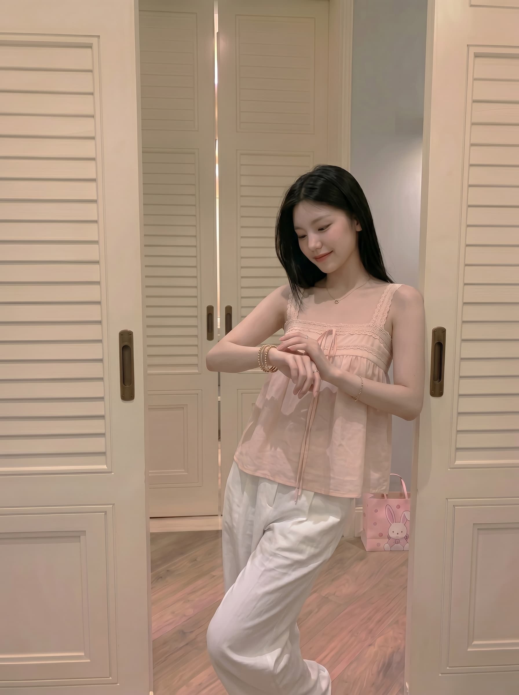 실사 정가 부드러운 바람 작은 대중 연령 감소 핑크색 레이스 캐미솔 여름 슬림해 보이는 chic 다용도 맨위 상세 이미지 2