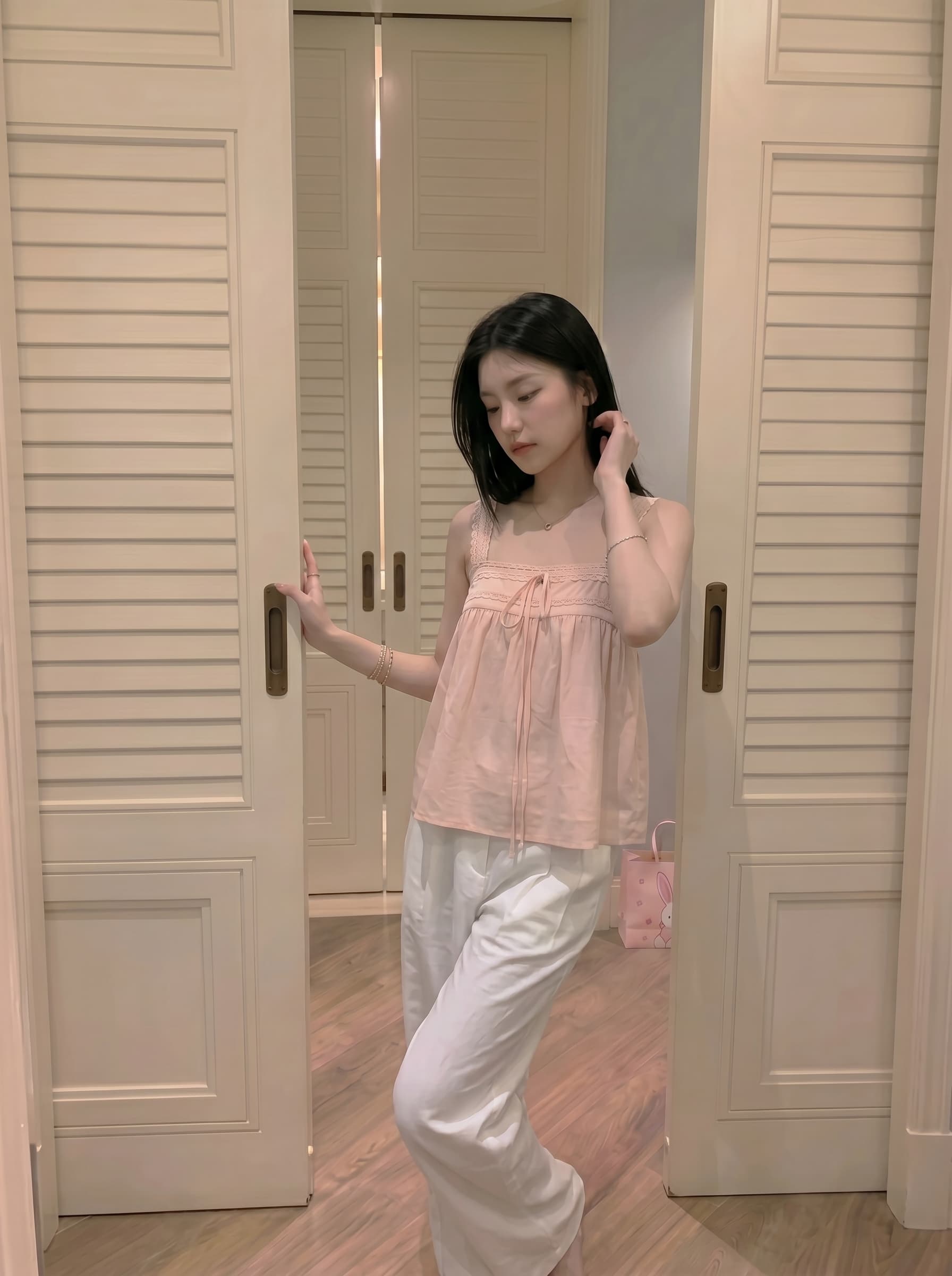 실사 정가 부드러운 바람 작은 대중 연령 감소 핑크색 레이스 캐미솔 여름 슬림해 보이는 chic 다용도 맨위 상세 이미지 5