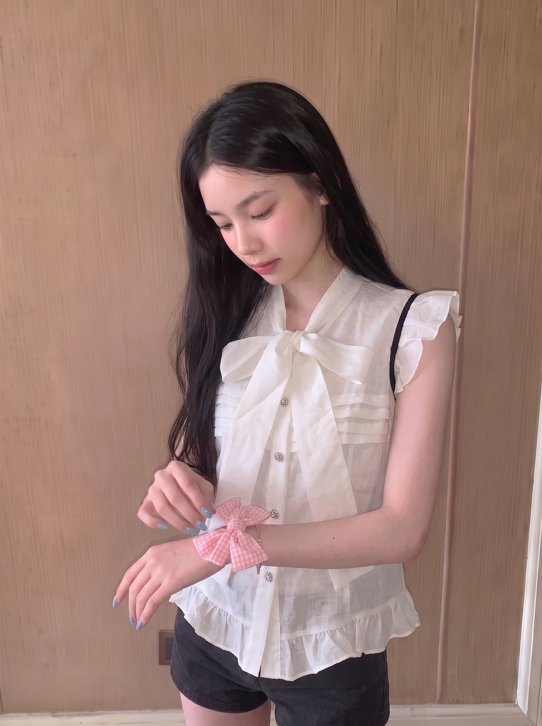 실사 정가 나비 넥타이 작은 날다 소매 여성 셔츠 여름