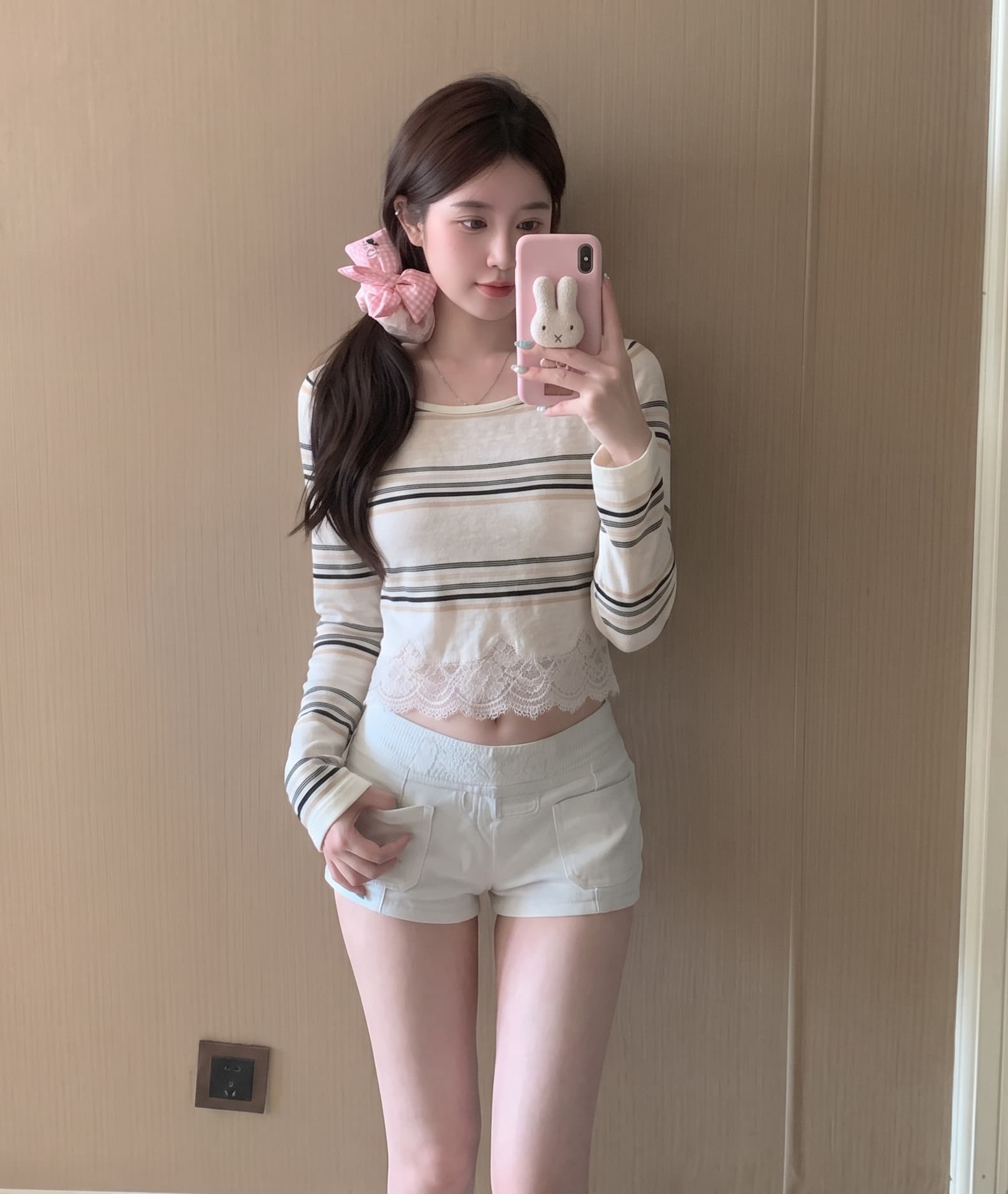 실사 정가 레이스 조각 긴팔 티셔츠 여성 얇은 스타일 자외선 차단 여성 이미지 3