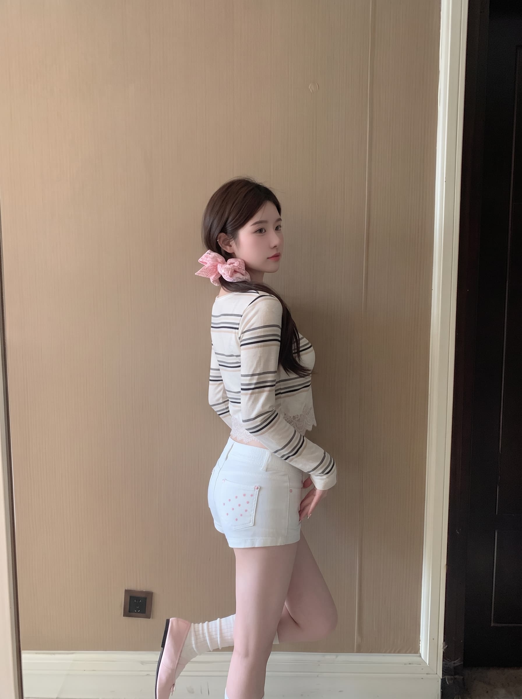 실사 정가 레이스 조각 긴팔 티셔츠 여성 얇은 스타일 자외선 차단 여성 상세 이미지 5