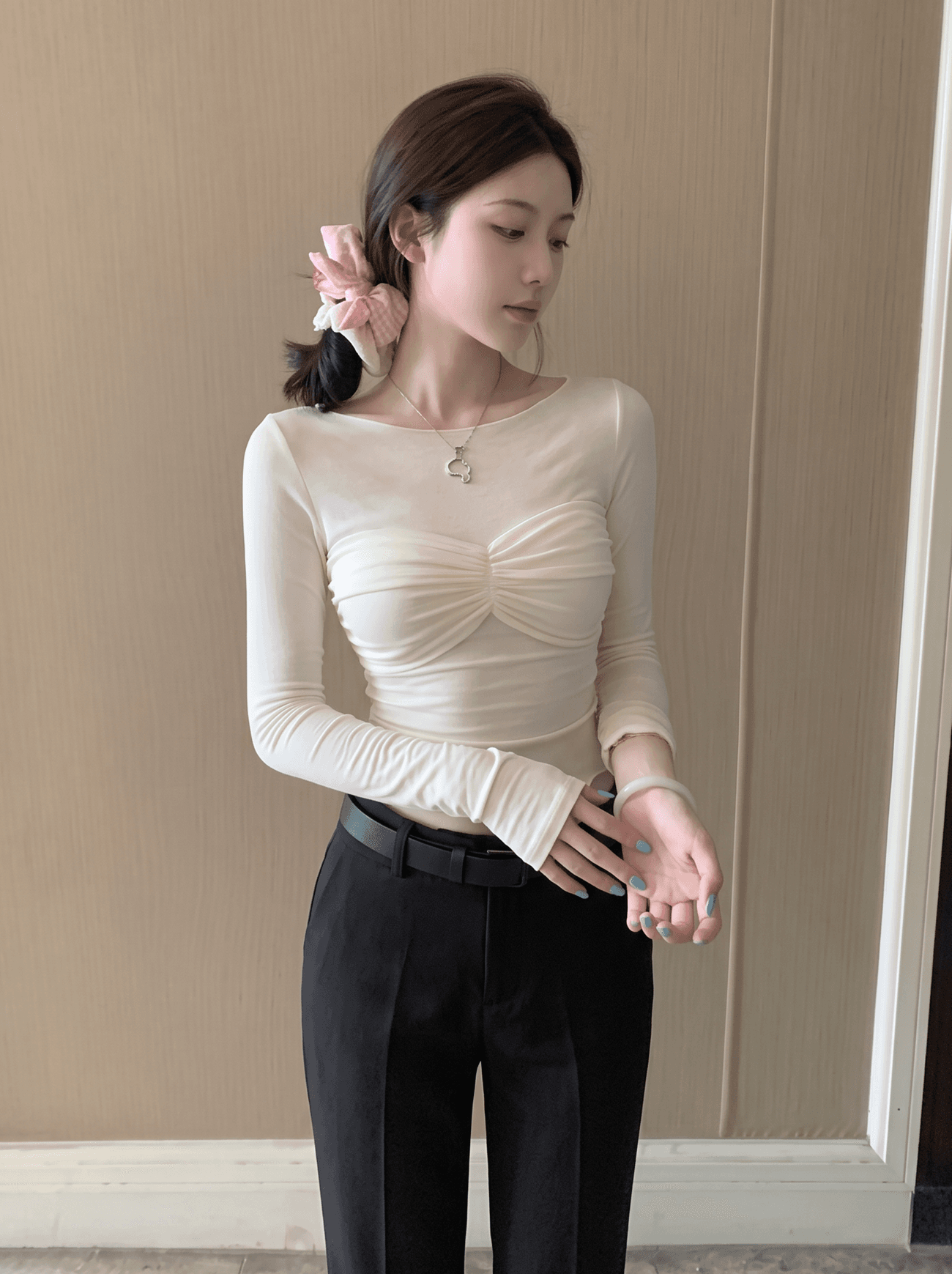 실사 정가 펌프 Pleat 나비 매듭 프릴 라운드 넥 긴팔 니트 스웨터 여성 여름 몸매 가꾸기 풀오버 만나는 맨위 이미지 2