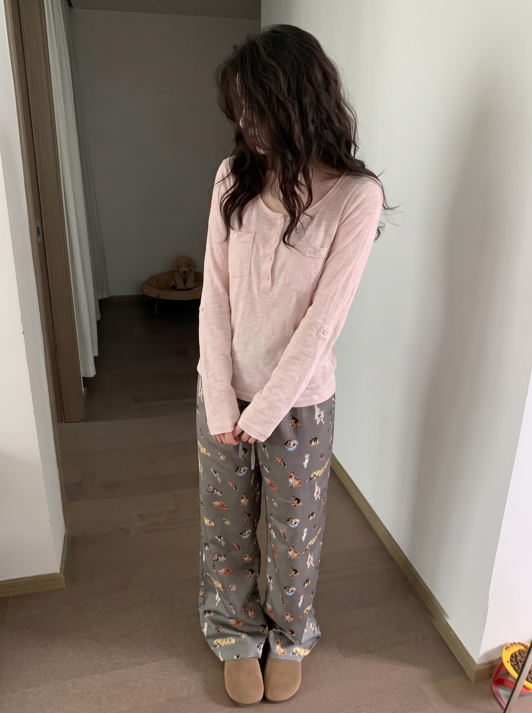 실사 정가 대나무 마디 면 헨리 칼라 워크웨어 버클 袢 슬림해 보이는 긴팔 티셔츠 여성 가을 맨위 상세 이미지 2