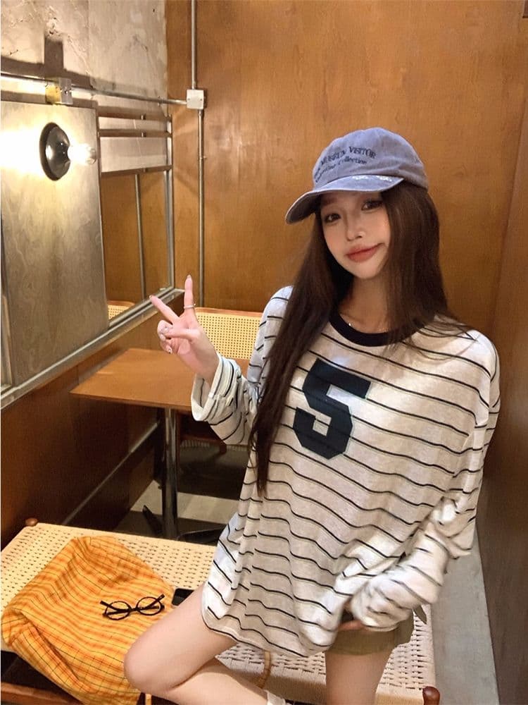 성분 65 라이 경기 서울 35 폴리에스터 여름 스트라이프 저지 티셔츠 슬림해 보이는 캐주얼 루즈핏 패션 긴팔 맨위 상세 이미지 5