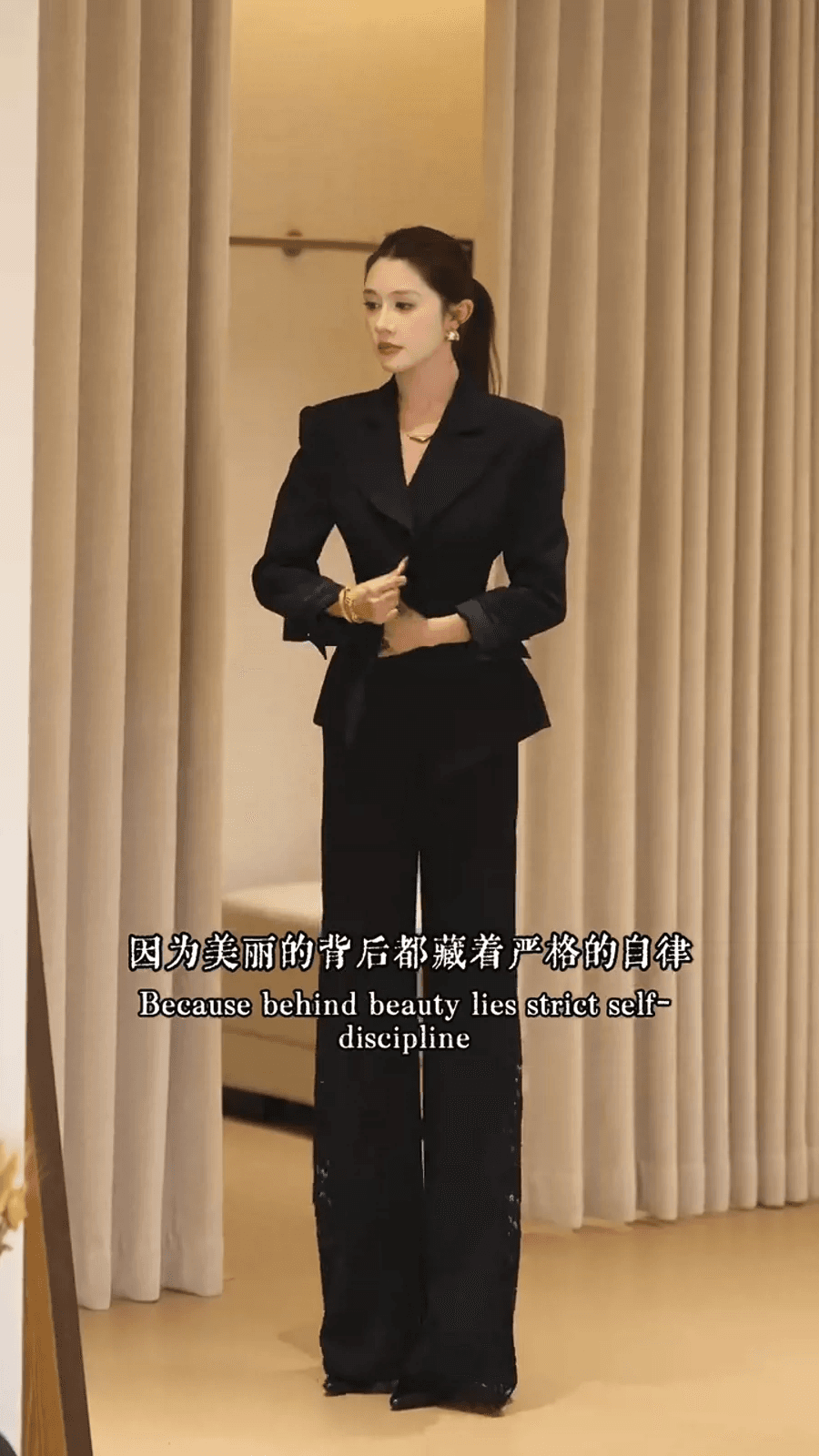 인터넷 유명인 새로운 2026 가을 패션 폴로 칼라 맨위 재킷 패치워크 긴 바지 세트 투피스 세트 상세 이미지 1