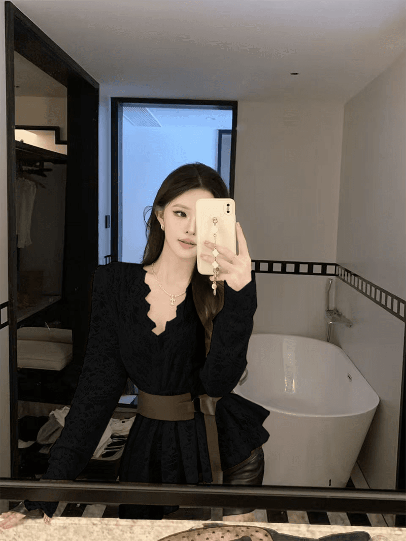 실사 봄 가을 숙녀 V넥 패치워크 레이스 측면 수리 길이 소매 벨트 포함 품격 풀오버 불규칙 레이스 셔츠 상세 이미지 1