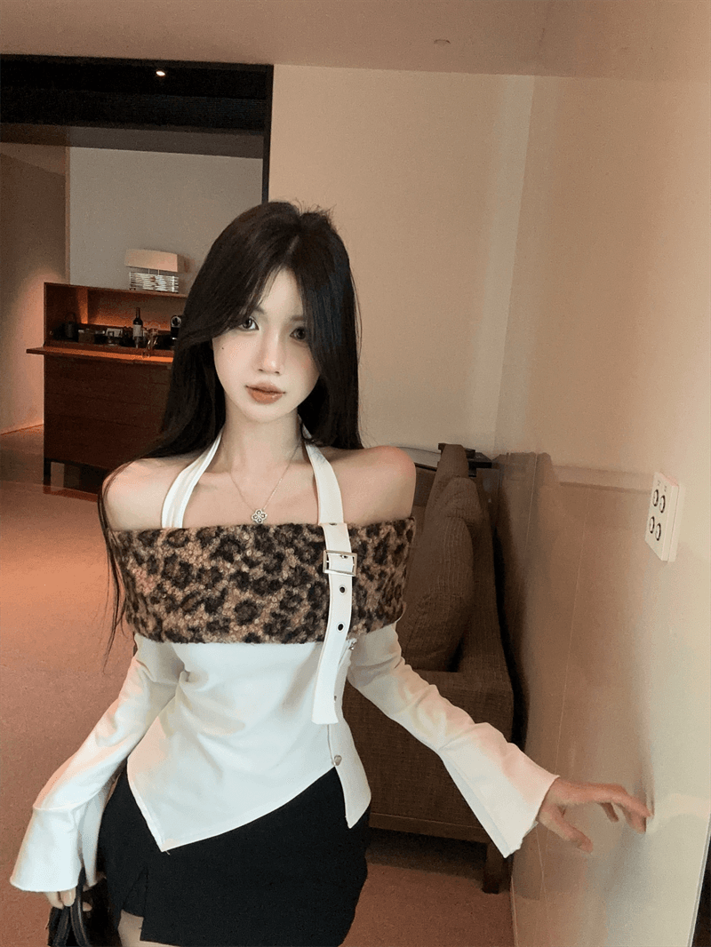 실사 핫걸 바람 오프숄더 보트넥 패치워크 행침 목 스타일 불규칙 배색 레오파드 무늬 털이 있고 두꺼운 쇼트 스타일 티셔츠 상세 이미지 7