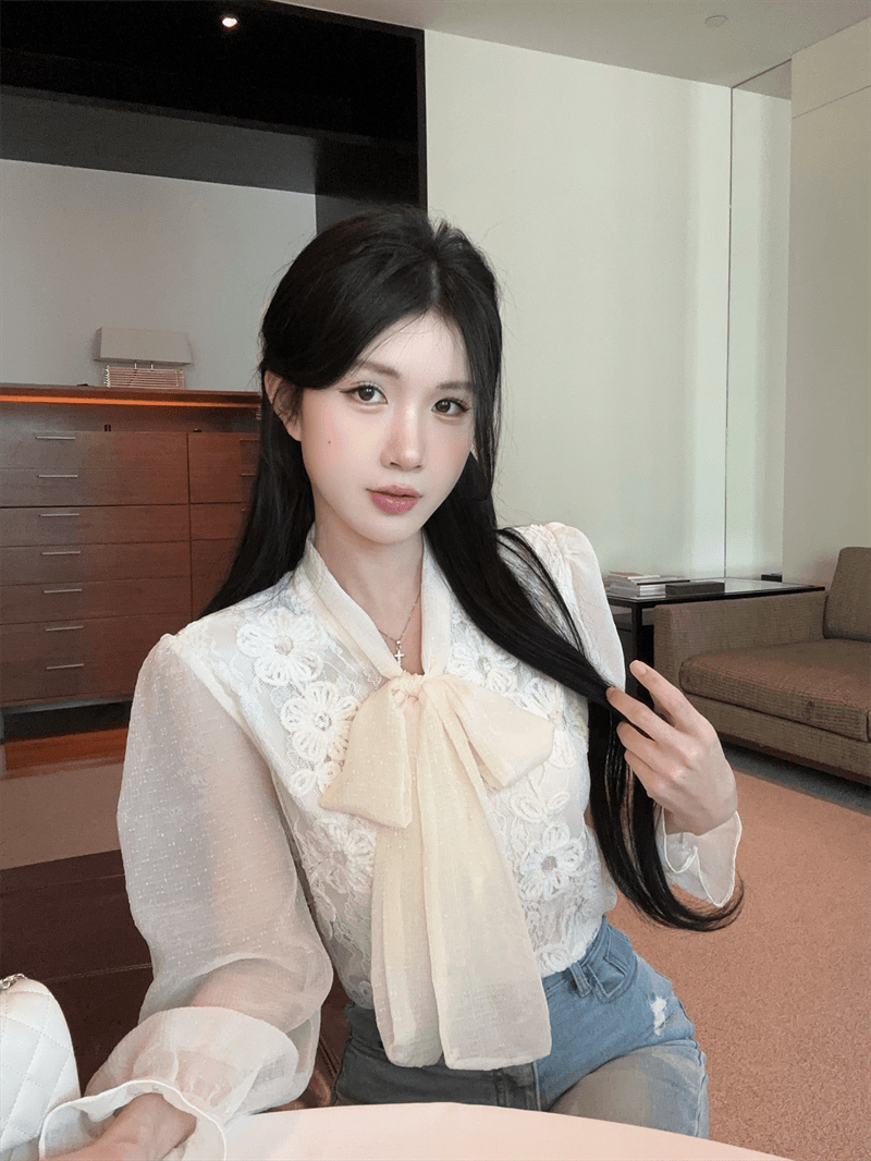 실사 봄 가을 프랑스식 나비 매듭 패치워크 프린트 거품 소매 셔츠 디자인 센스 루즈핏 싱글 줄 버튼 오픈 가디건 셔츠 상세 이미지 2