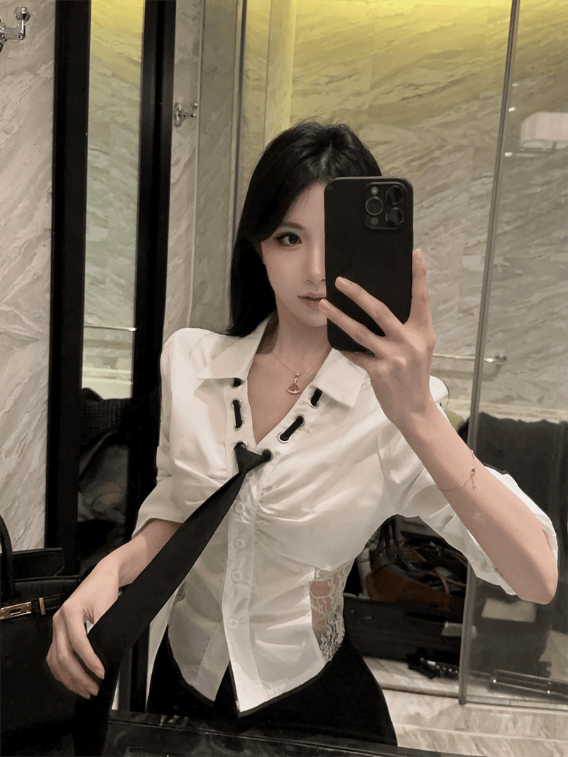 실사 봄 가을 V넥 패치워크 거품 소매 레이스 홀로우 아웃 불규칙 달콤함 경기 넥타이 쇼트 스타일 싱글 줄 버튼 셔츠 상세 이미지 5