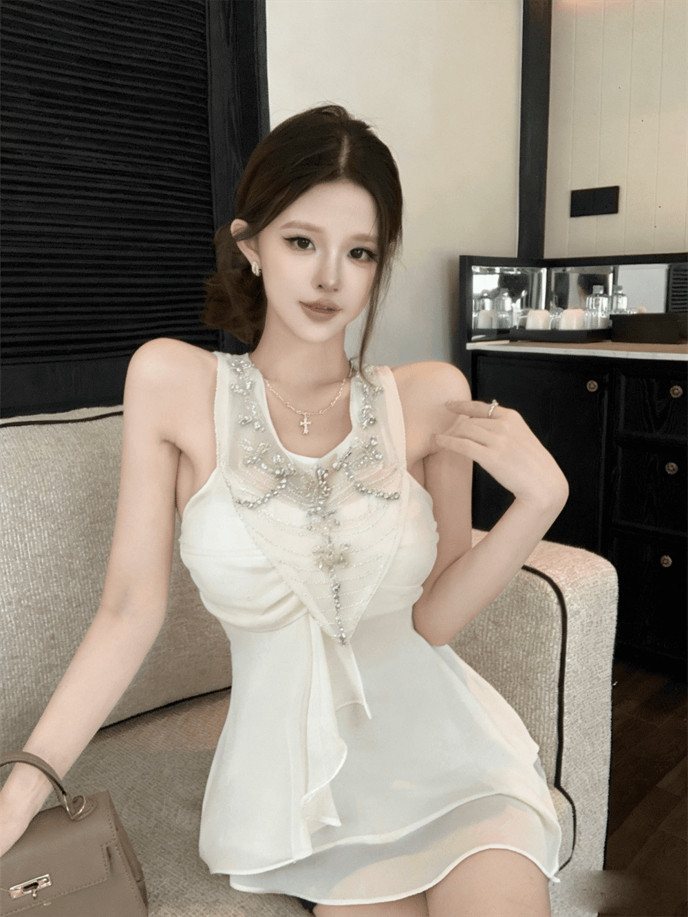 실사 여름 쉬폰 V넥 다이아몬드 세팅 달콤함 허리 수축 튜브탑 종류 풀오버 맨위 핫걸 불규칙 조끼 슬립 이미지 2