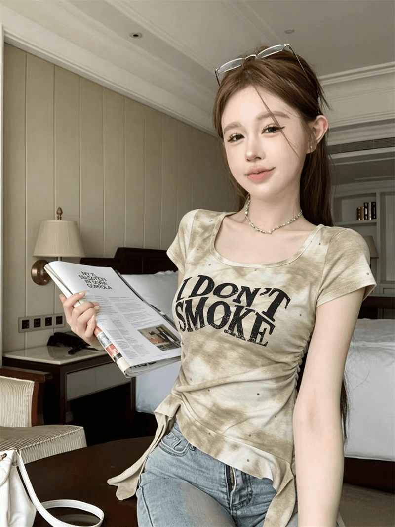 실사 여름 달콤한 미국 칼라 패치워크 레이스 측면 프린트 반팔 맨위 불규칙 몸매 가꾸기 슬림해 보이는 핫걸 티셔츠 상세 이미지 1