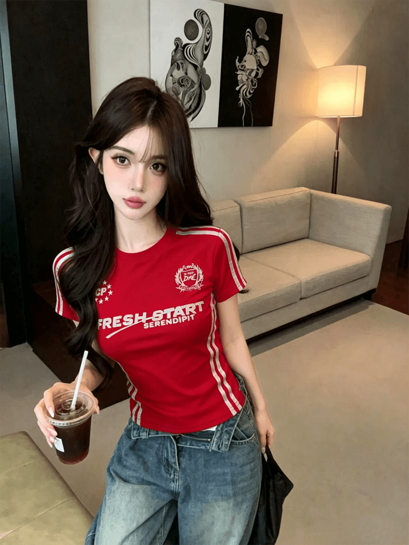 실사 여름 라운드 넥 패치워크 알파벳 염색 몸매 가꾸기 벨트 어깨 패드 맨위 핫걸 쇼트 스타일 디자인 센스 바 기사 티셔츠 상세 이미지 11
