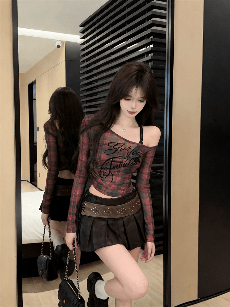실사 가을 낮음 라운드 넥 홀로우 아웃 긴팔 몸매 가꾸기 링 그리드 자외선 차단 티셔츠 섹시한 아름다움 가슴 조끼 핫걸 투피스 세트 상세 이미지 22