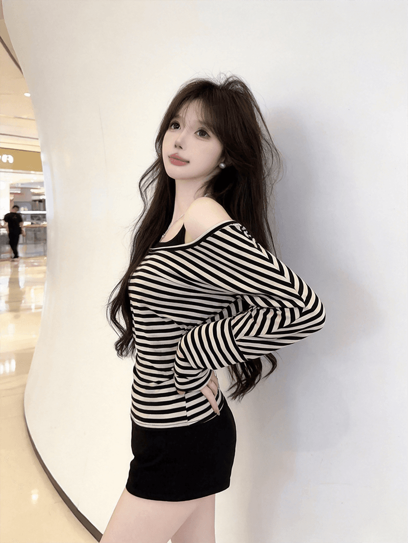 실사 가을 낮음 라운드 넥 스트라이프 긴팔 몸매 가꾸기 배트윙 소매 티셔츠 쇼트 스타일 아름다움 뒤로 레이스업 포장 가슴 투피스 세트 상세 이미지 5