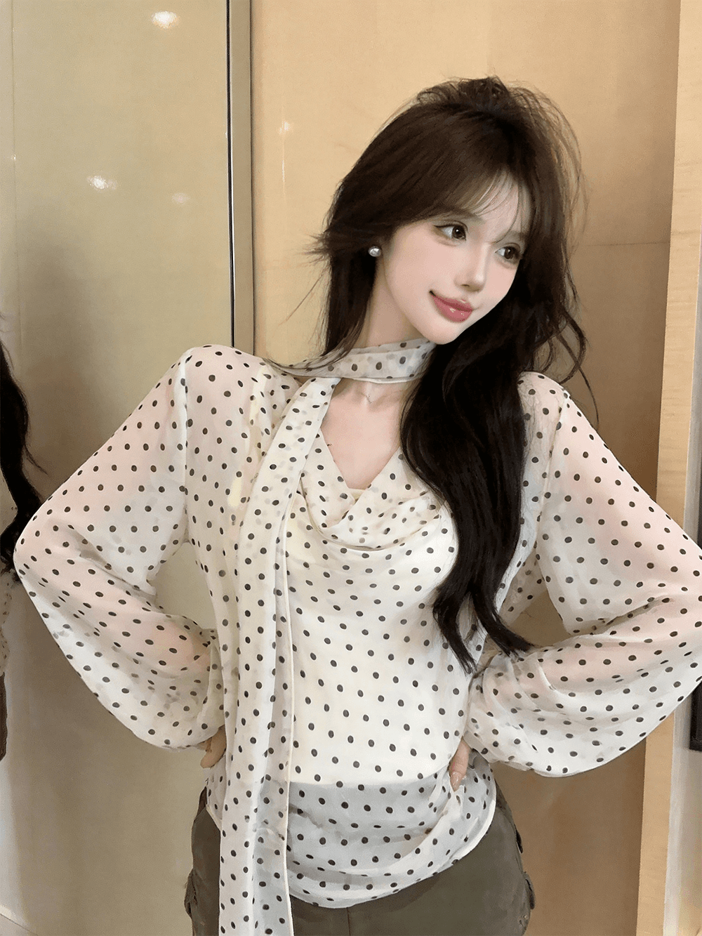 실사 가을 프랑스식 흔들다 칼라 경기 스카프 순수한 욕망 바람 루즈핏 도트 무늬 쉬폰 블라우스 몸매 가꾸기 캐미솔 3종 세트 이미지 4
