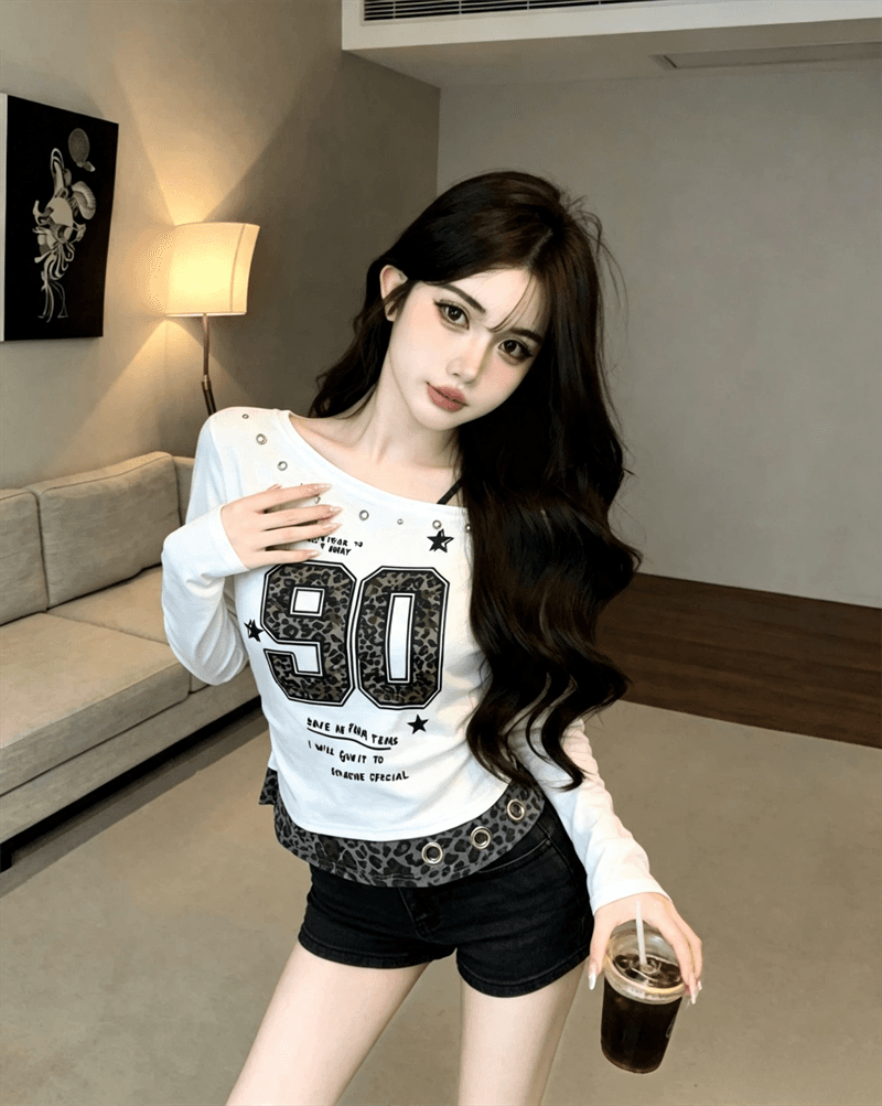 실사 가을 비스듬한 칼라 패치워크 레오파드 무늬 쇼트 스타일 몸매 가꾸기 긴팔 불규칙 맨위 핫걸 펌프 Pleat 페이크 레이어드 티셔츠 상세 이미지 3
