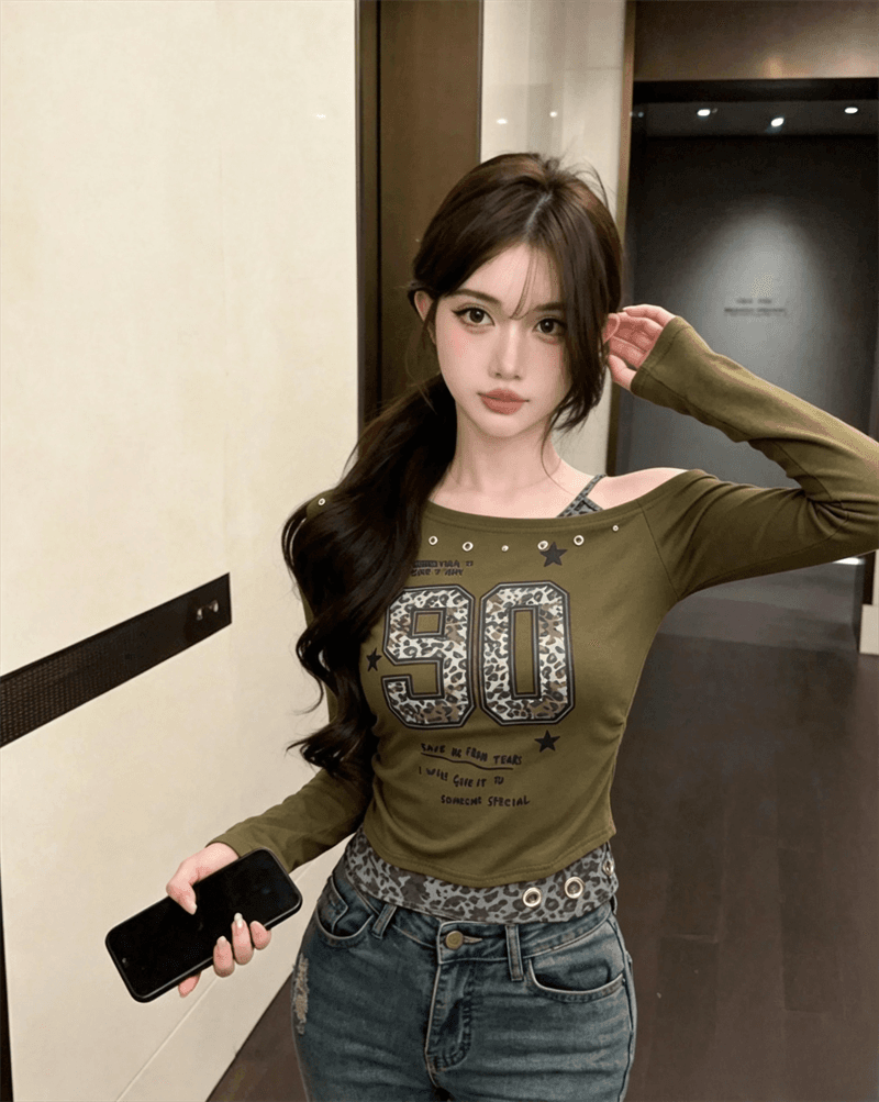 실사 가을 비스듬한 칼라 패치워크 레오파드 무늬 쇼트 스타일 몸매 가꾸기 긴팔 불규칙 맨위 핫걸 펌프 Pleat 페이크 레이어드 티셔츠 상세 이미지 7