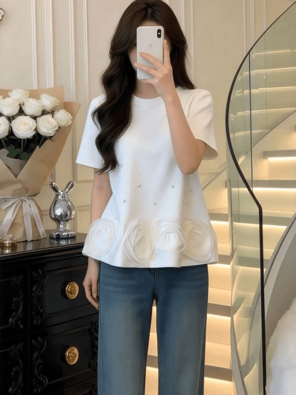 작은 키 진주 3 차원 꽃 라운드 넥 반팔 티셔츠 여성 여름 디자인 센스 패션 다용도 슬림해 보이는 맨위 트렌디 이미지 3