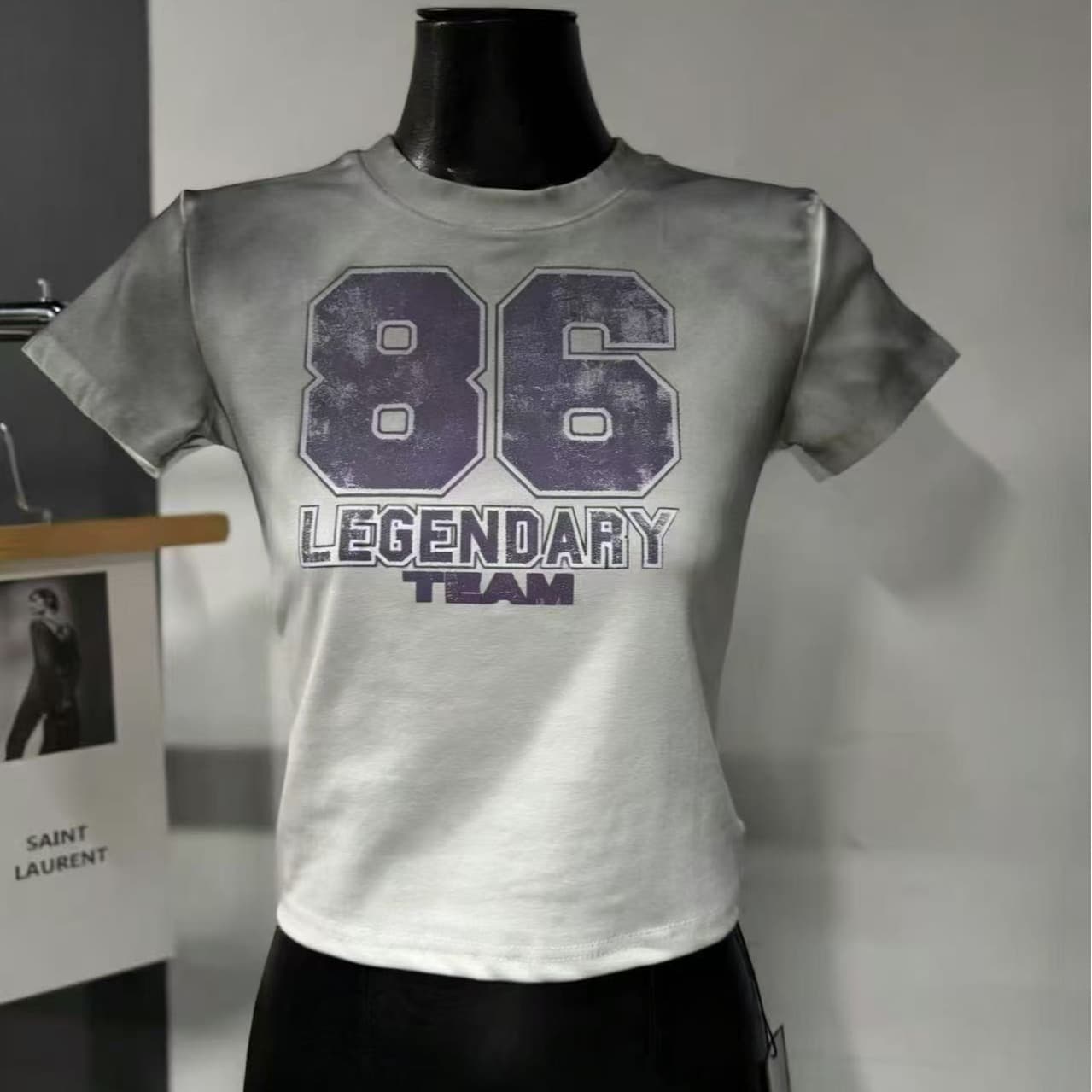 차가운 핫걸 그라데이션 색상 인공 스프레이 페인트 86 프린트 2026 봄 아모이 ins 트렌디 한일 거리 ootd 패션 짧은 t 이미지 5