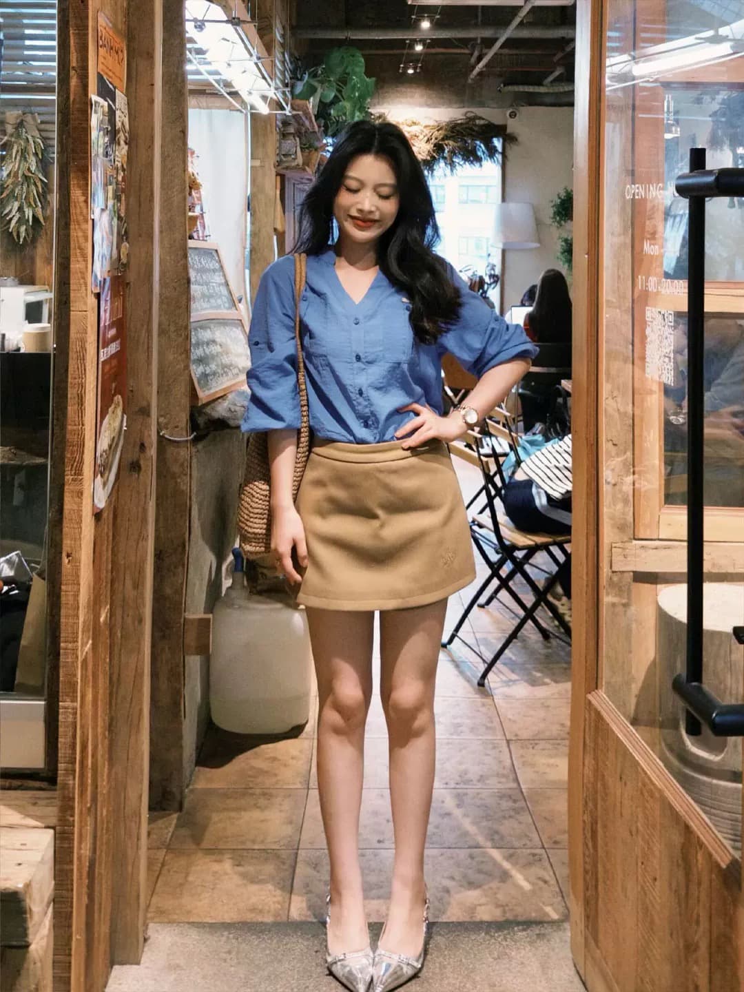 빛 사람들 코치 전체 집합 착용 가져 가라. 품격 오래된 돈 바람 V 넥 셔츠 맨위 하이웨이스트 반신 스커트 느슨함 센스 세트 상세 이미지 5