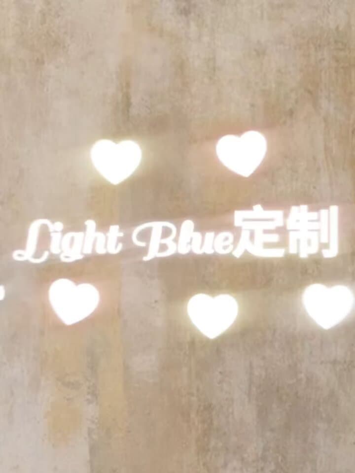 여름 ootd 거리 기타 가방 다크 영어 자수 마 오래된 스태킹 높음 거리 워싱 나팔 데님 7부 바지 여성 상세 이미지 7