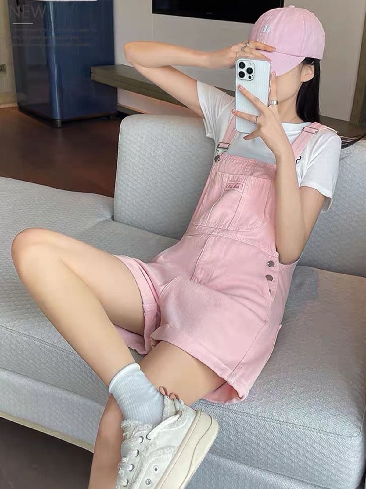 핑크색 멜빵 데님 반바지 여성 여름 얇은 스타일 2026 년 새로운 슬림해 보이는 디자인 센스 폭발 패션 짧은 바지 상세 이미지 4