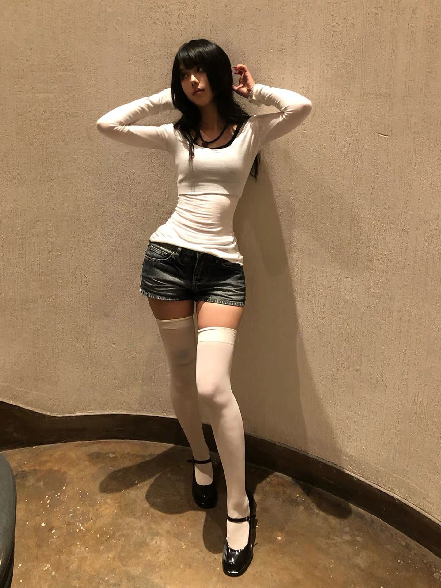 거룩한 빛 천사 날개 자수 징 데님 반바지 이문화 핫걸 마 오래된 로우 웨이스트 핫 바지 이미지 4