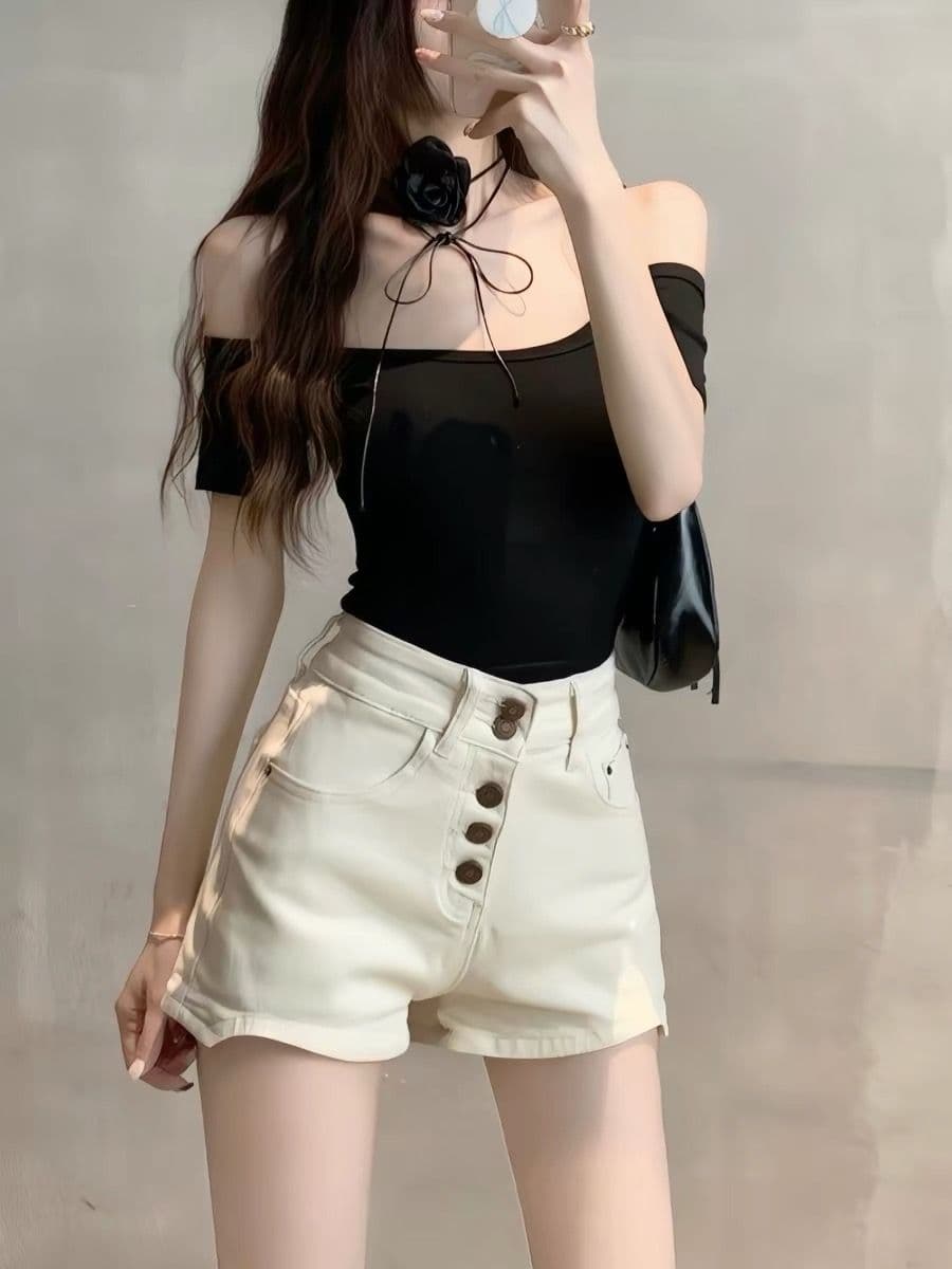 여름 새로운 데님 반바지 여성 디자인 센스 싱글 줄 버튼 핫걸 슬림해 보이는 작은 키 표지 넓적 다리 넓은 다리 핫 바지 이미지 2