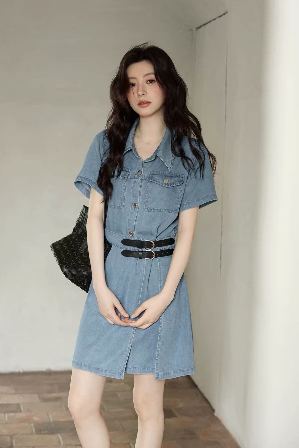여름 한 부서 품격 잘 생긴 치마 레트로 허리 수축 파란색 쇼트 스타일 데님 여성 드레스 이미지 3