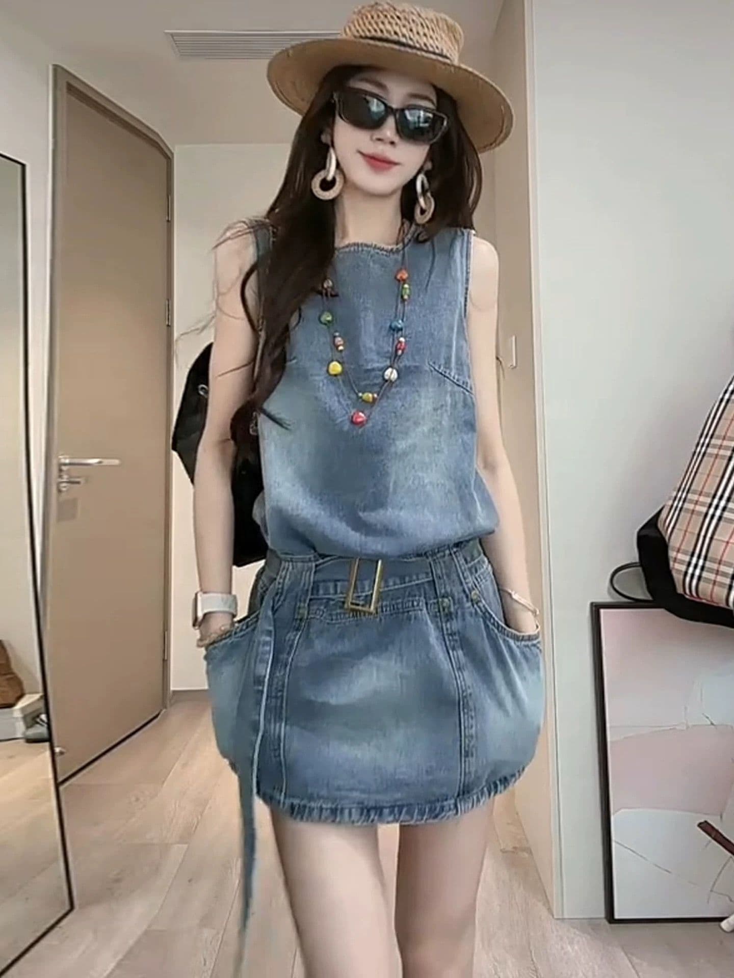 레트로 데님 여성 드레스 여름 2026 새로운 캐주얼 민소매 라운드 넥 A라인 스커트 루즈핏 다용도 조끼 스커트 상세 이미지 4