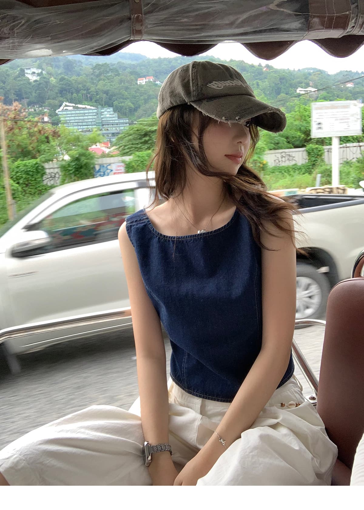 와일드 와일드 홈 스트랩 데님 조끼 2026 새로운 얇은 스타일 진한 파란색 순수한 색 욕망 만나는 몸매 가꾸기 베스트 외출용 여성 여름 상세 이미지 8