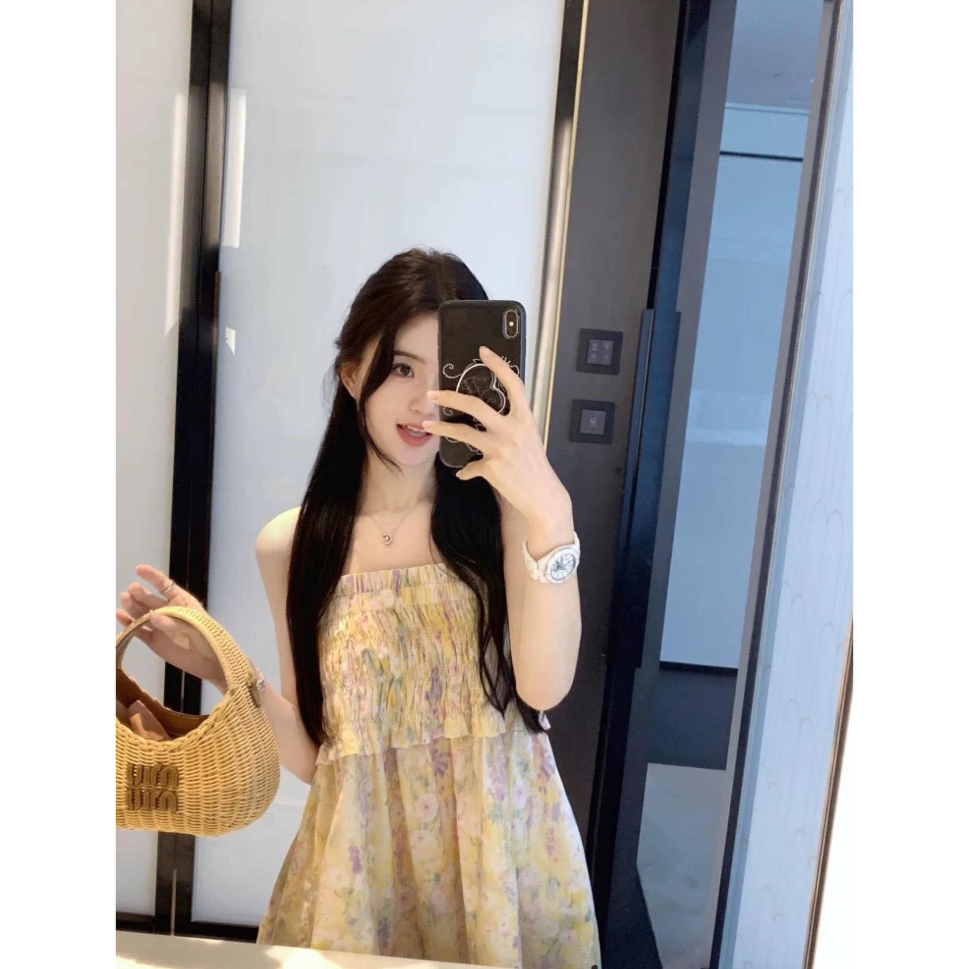 famouswang2026 여름 새로운 디자인 센스 부드러운 바람 황색 꽃무늬 둘 착용 튜브탑 반신 스커트 여성 이미지 3