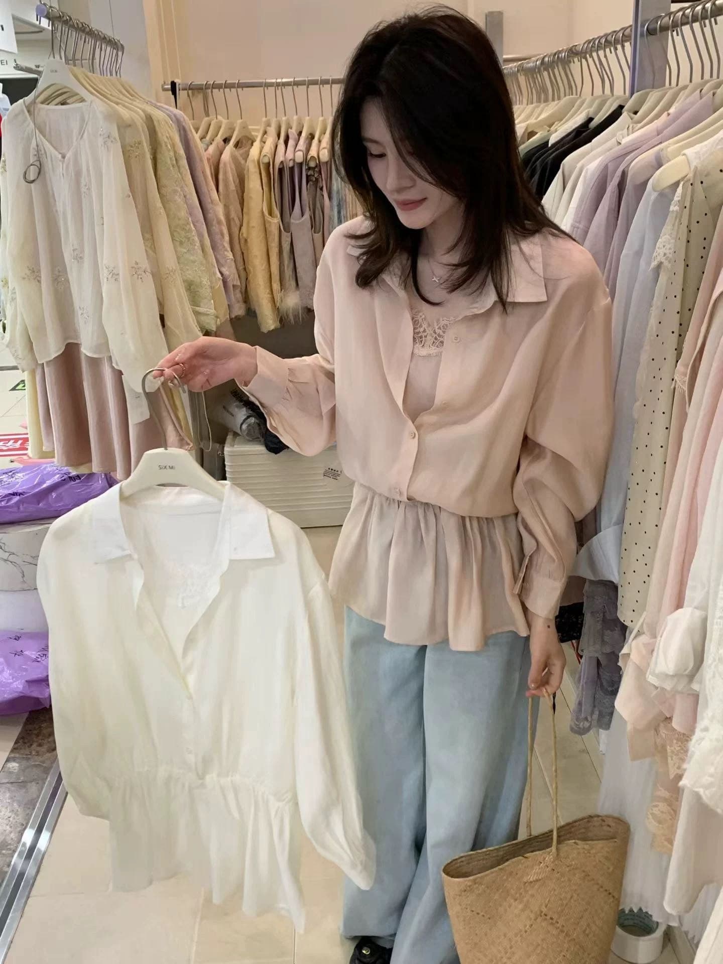 한 부서 폴로 칼라 외국 가스 레이스 페이크 레이어드 여성 셔츠 2026 여름 새로운 슬림해 보이는 품격 긴팔 셔츠 맨위 이미지 4