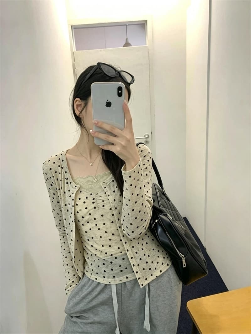 실사 분위기 센스 낭만주의 우아한 하트 레이스 조각 페이크 레이어드 작은 셔츠 맨위 여성 상세 이미지 4