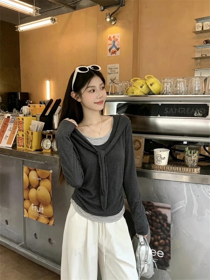 이른 가을 새로운 한 부서 네클라인 스트랩 페이크 레이어드 긴팔 티셔츠 여성 상세 이미지 7