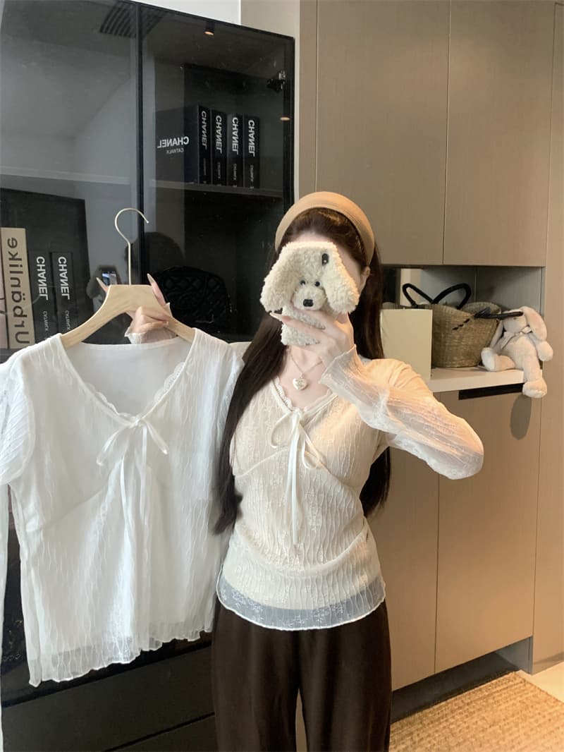 실사 이른 가을 새로운 레이스 V넥 나비 매듭 긴팔 한 부서 ins 슬림해 보이는 털이 있는 Tulle 만나는 맨위 작은 셔츠