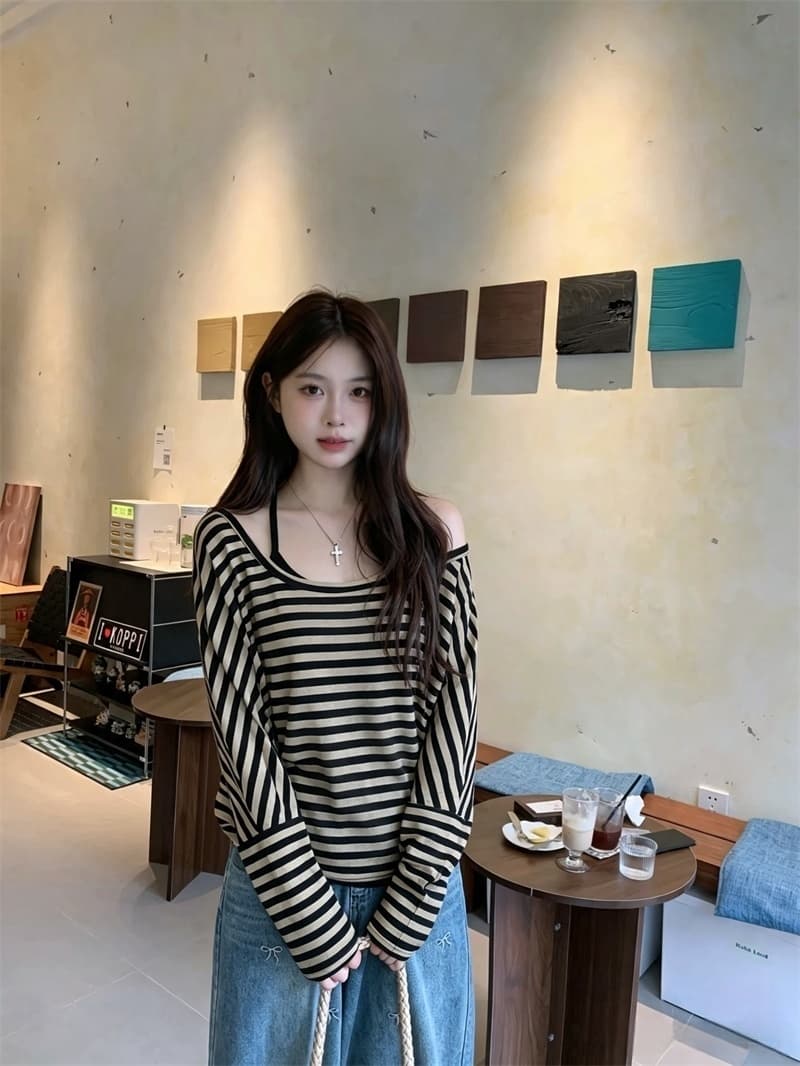 실사 가을 새로운 한국 스타일 미니멀리즘 보트넥 스트라이프 투피스 세트 기본 셔츠 슬림해 보이는 다용도 맨위 티셔츠 여성